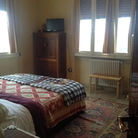 Viale Dei Tigli Castel Guelfo Di Bologna